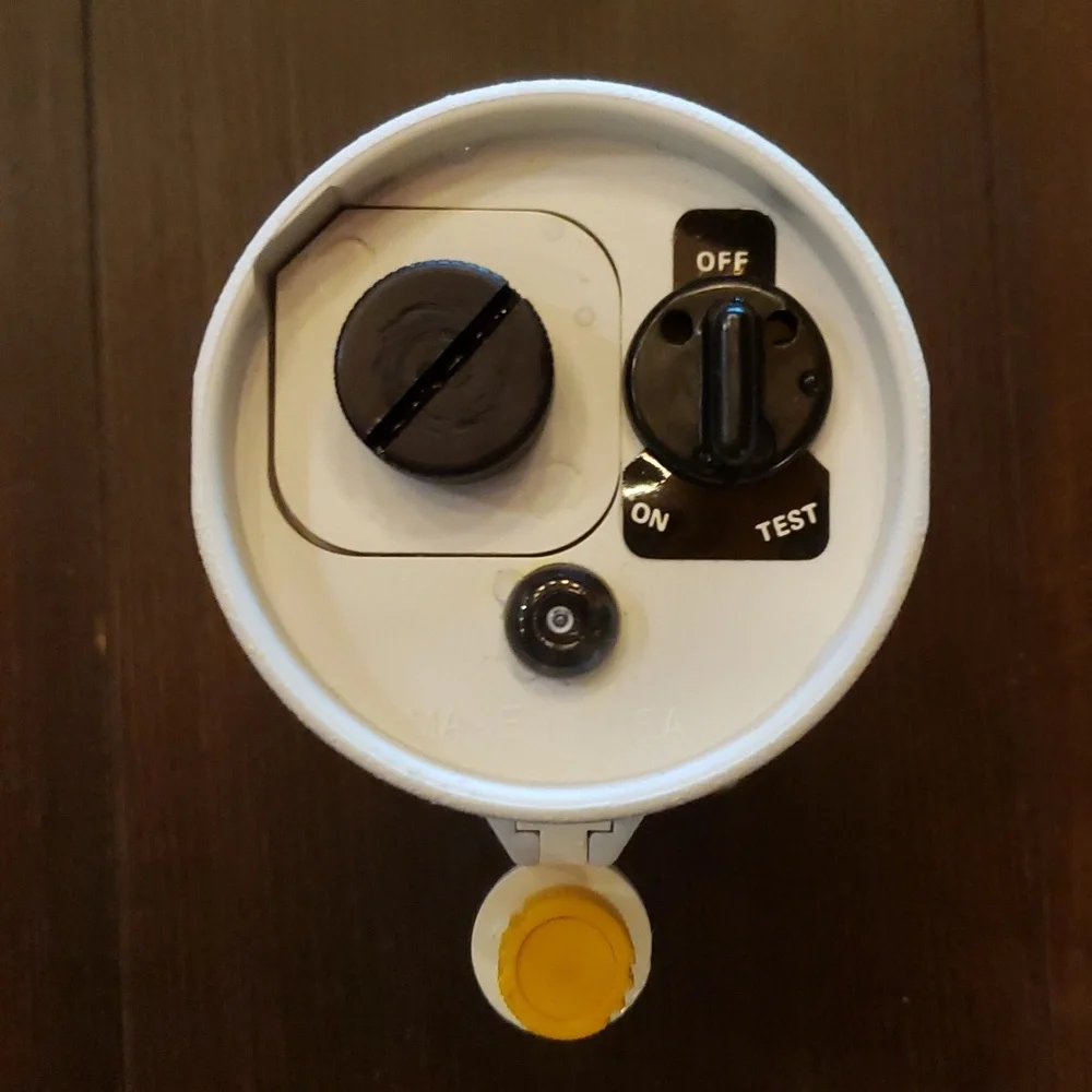 AQUASHOT II by Ikelite Underwater Camera Housing Strobe Macro with Bag/Manual